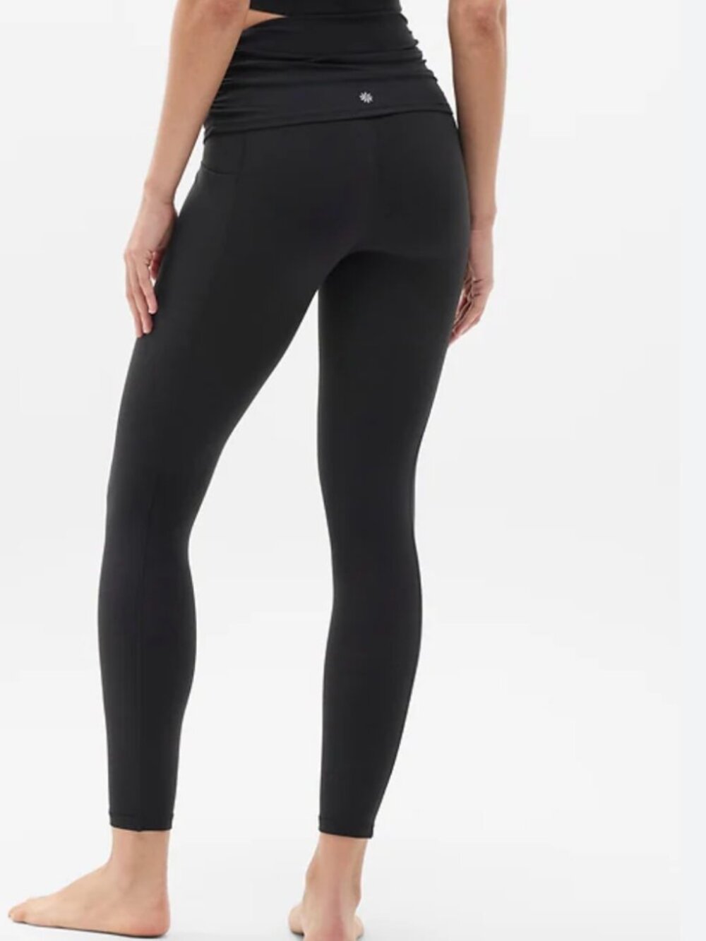 Athleta salutation stash 7/8 fold over leggings new